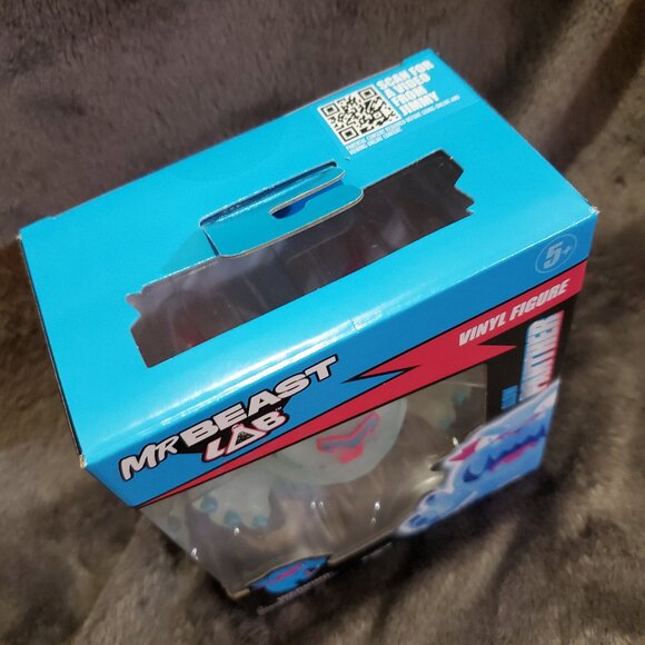 MR BEAST Lab GLOW PANTHER Vinyl Figure 3.5" Glow In The Dark - Picture 4 of 7